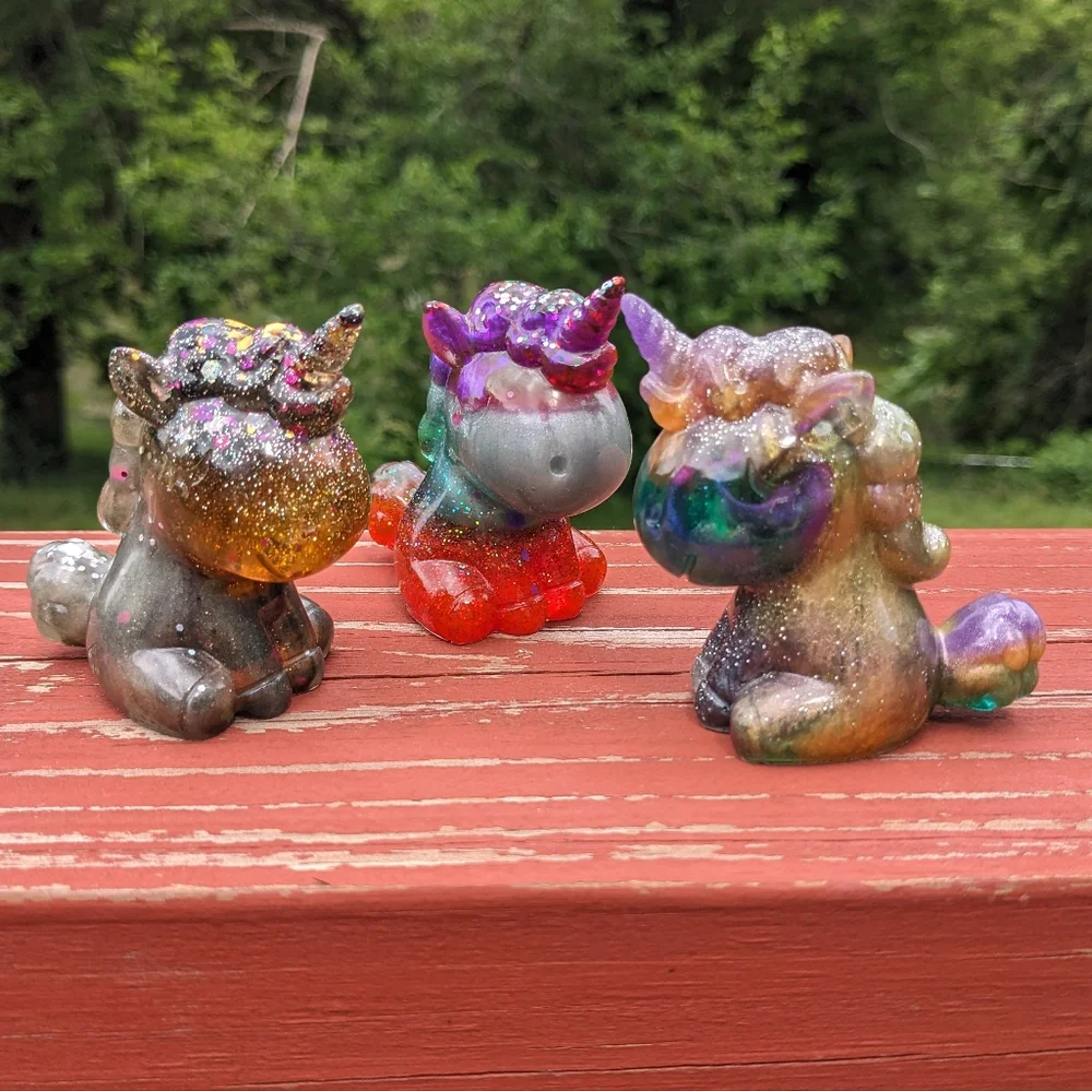 Unicorn Set Three Cute Kawaii Gift Handmade Epoxy Resin Glitter Colorful Rainbow - Picture 4 of 15